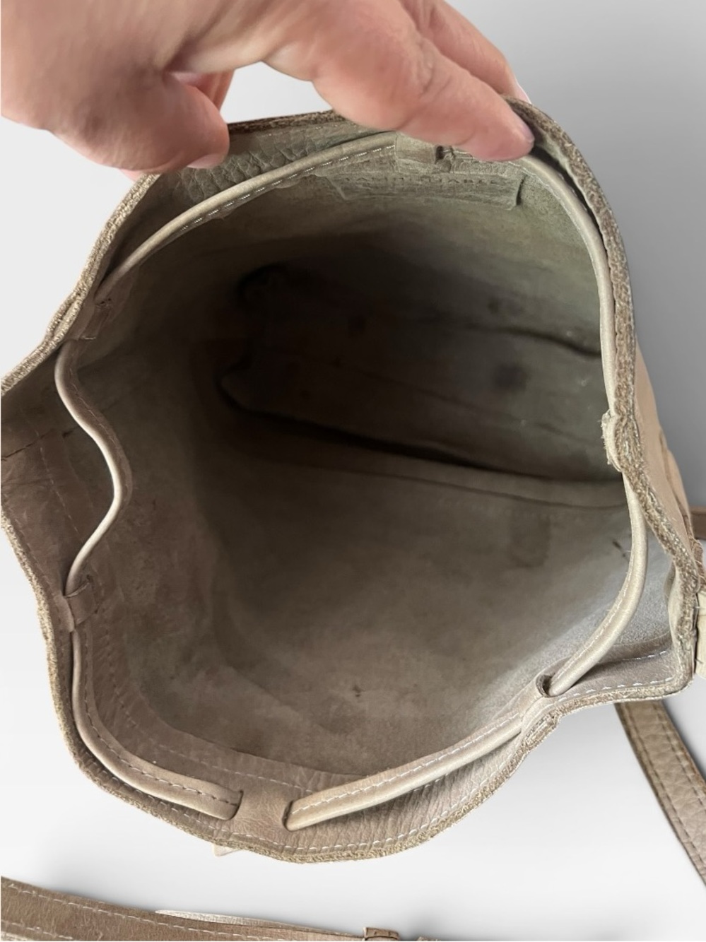 ABLE FashionABLE Gray Taupe Leather Bucket Bag Crossbody Purse Ethiopia - Picture 9 of 13